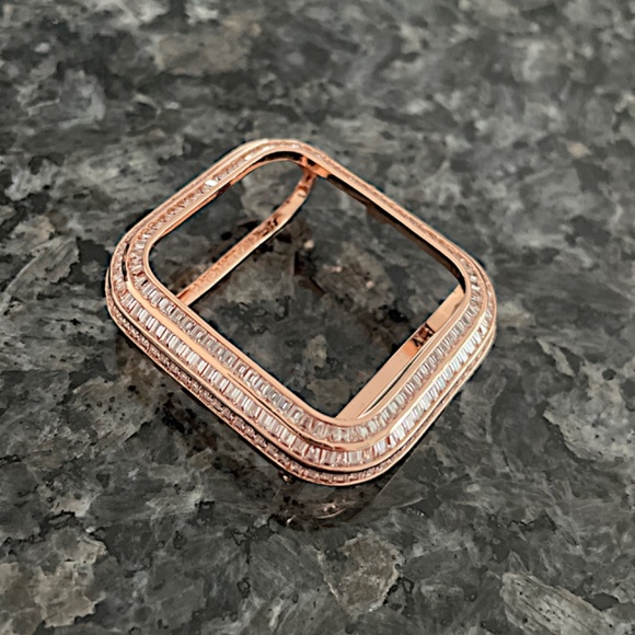 New Apple Watch case in Rose gold with 3 rows of lab diamond baguettes